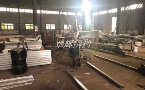 pvc圍擋在建筑裝修中的應用和優點(為何越來越多人選擇pvc圍擋作為建筑物外圍防護材料) pvc圍擋在建筑裝修中的應用和優點(為何越來越多人選擇pvc圍擋作為建筑物外圍防護材料)