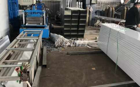 如何避免金屬圍擋施工中發(fā)生高空墜落事故?(金屬圍擋施工中高空安全防護(hù)措施) 如何避免金屬圍擋施工中發(fā)生高空墜落事故?(金屬圍擋施工中高空安全防護(hù)措施)